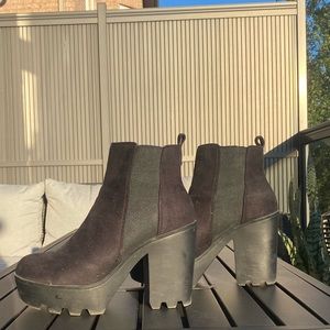 Chunky Black Boots